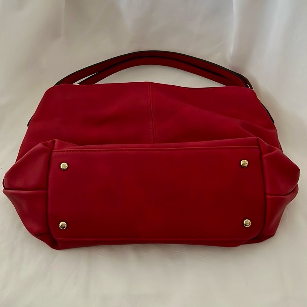 Red Faux Leather Bag ~ Good Size - Picture 3 of 12